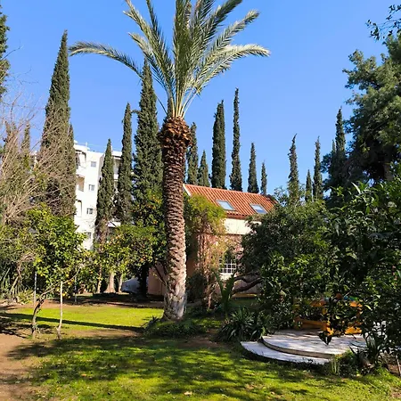 With A Big Garden * Athens